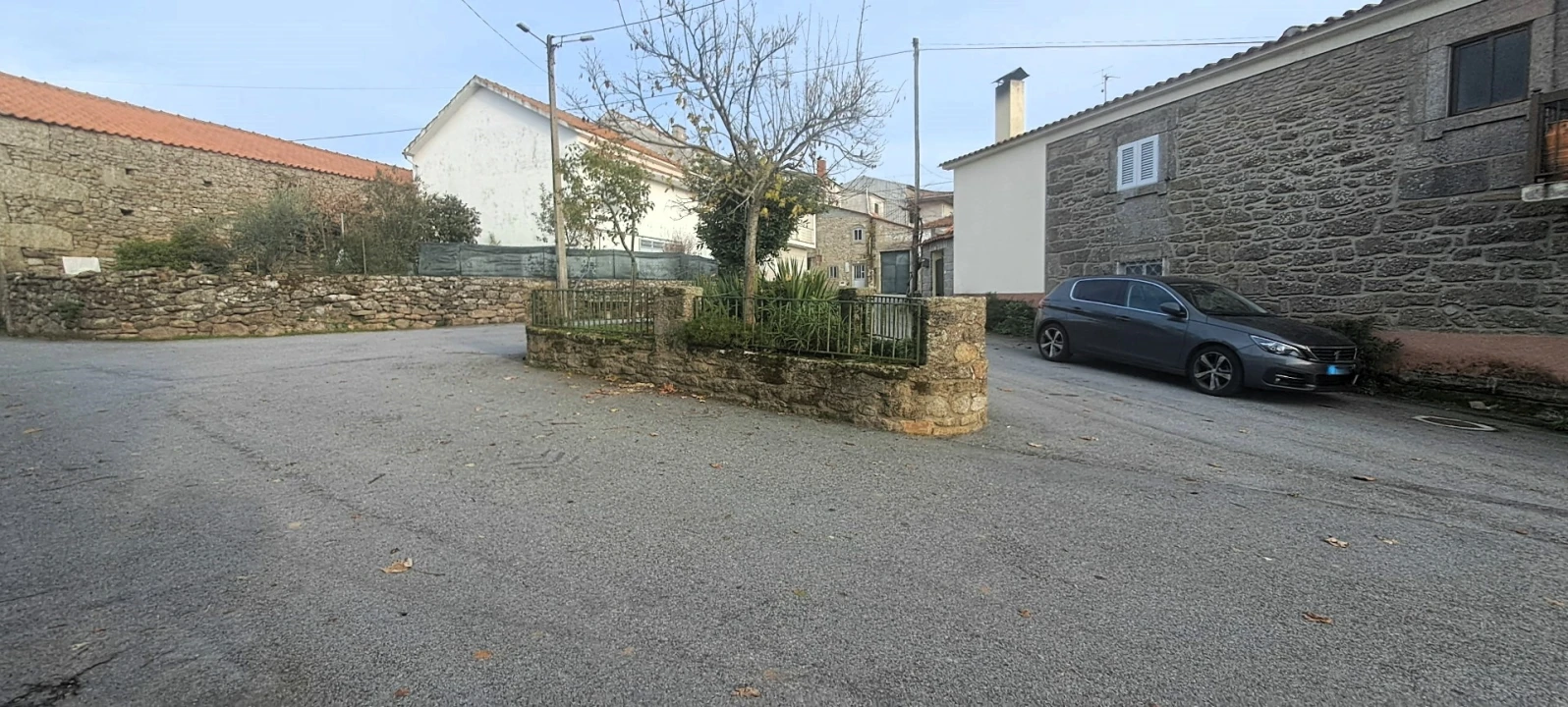 Moradia T3 para Venda em Povoa Foto 31