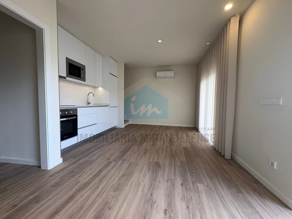 Moradia T2 para Venda em Mascarenhas Foto 3