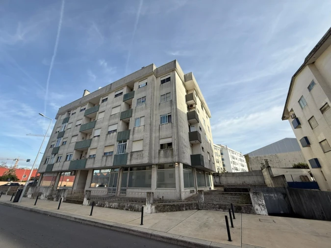 Apartamento T3 para Venda em Paranhos Foto 1