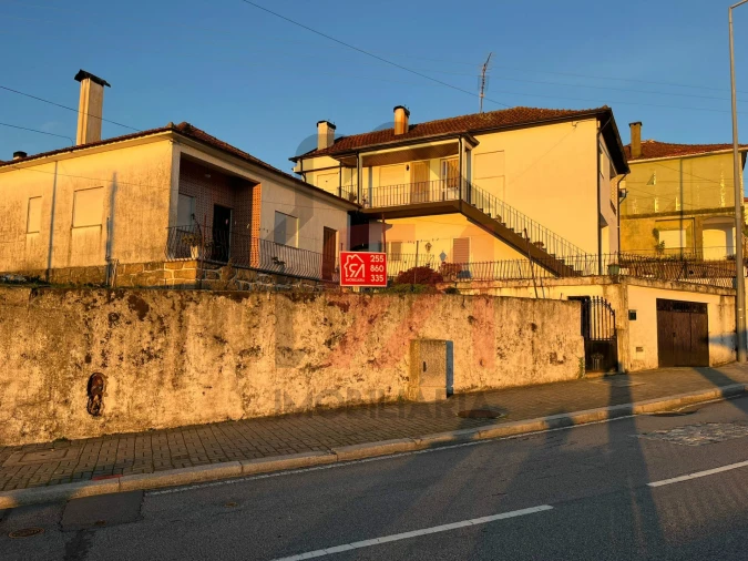 Moradia T3 para Venda em Paços de Ferreira Foto 1