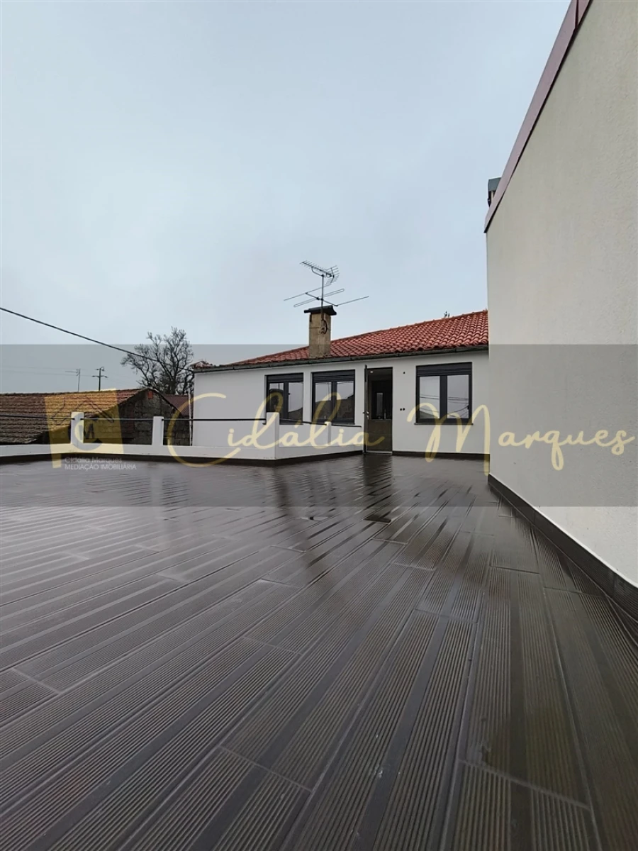 Moradia T3 para Venda em Faíl e Vila Chã de Sá Foto 26