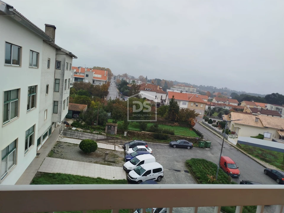 Apartamento T2 para Venda em Currelos, Papízios e Sobral Foto 41