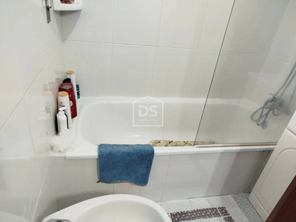 Apartamento T2 para Venda em Currelos, Papízios e Sobral Foto 16