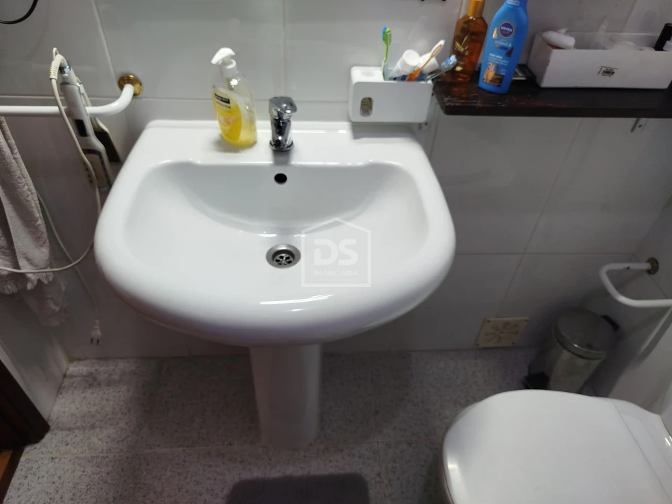 Apartamento T2 para Venda em Currelos, Papízios e Sobral Foto 24