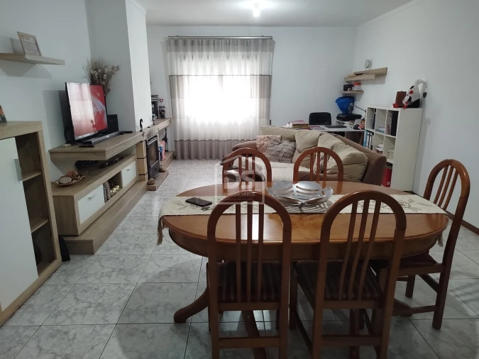 Apartamento T2 para Venda em Currelos, Papízios e Sobral Foto 29