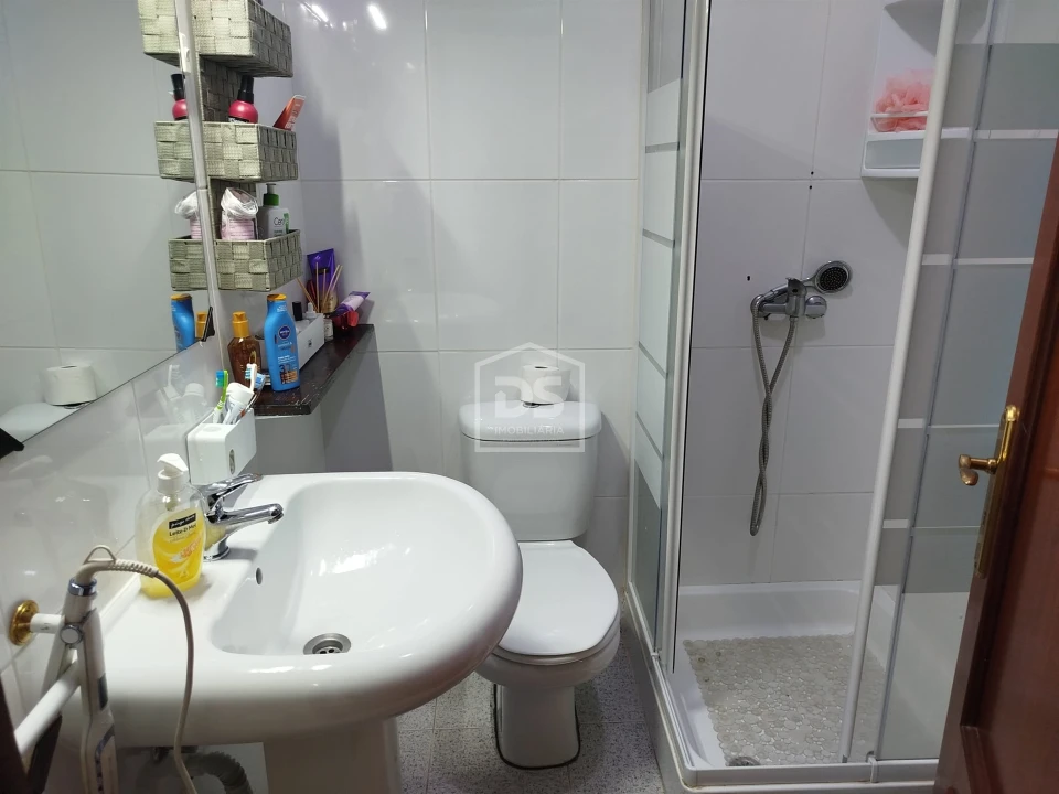 Apartamento T2 para Venda em Currelos, Papízios e Sobral Foto 25