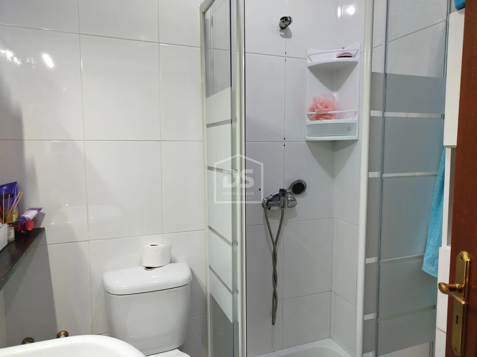 Apartamento T2 para Venda em Currelos, Papízios e Sobral Foto 26