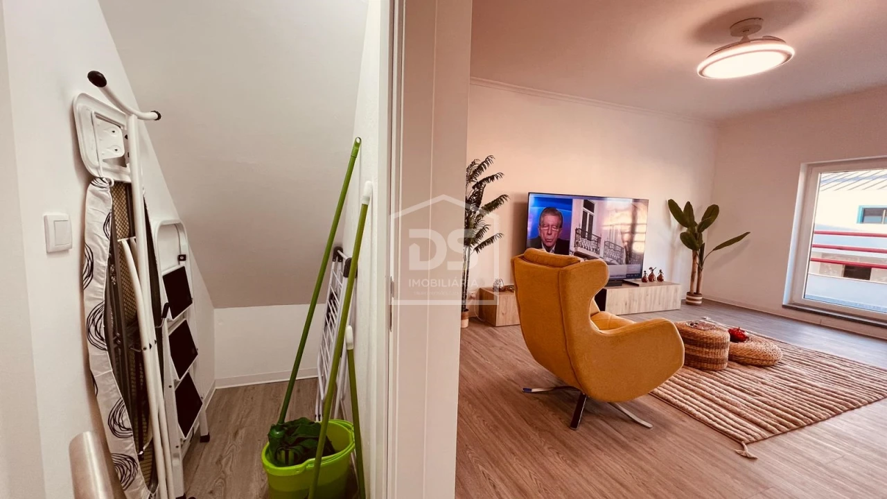 Apartamento T2 para Venda em Seia, São Romão e Lapa dos Dinheiros Foto 5