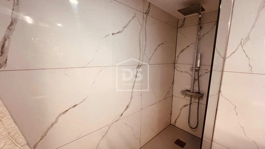 Apartamento T2 para Venda em Seia, São Romão e Lapa dos Dinheiros Foto 15