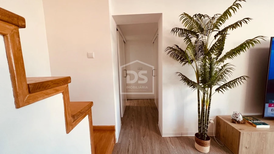 Apartamento T2 para Venda em Seia, São Romão e Lapa dos Dinheiros Foto 11