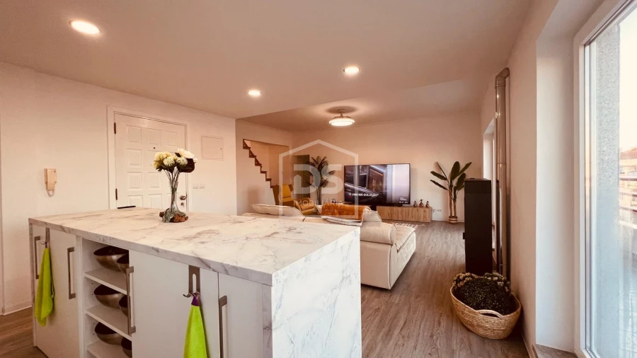 Apartamento T2 para Venda em Seia, São Romão e Lapa dos Dinheiros Foto 43