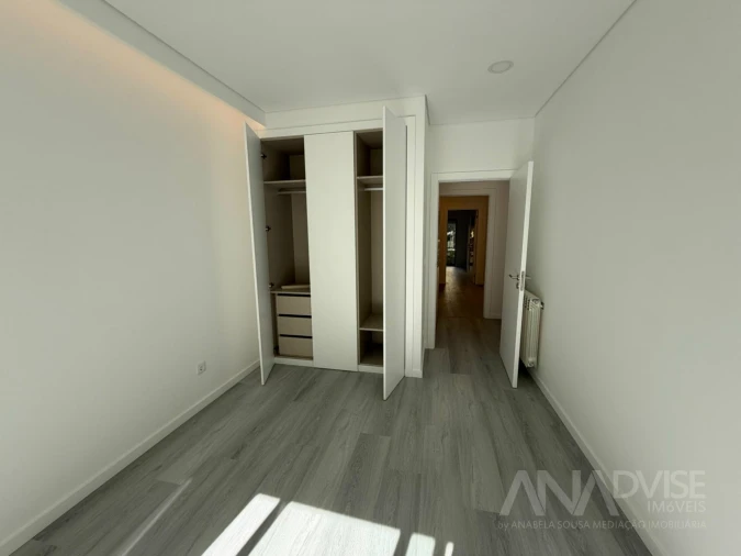 Apartamento T3 para Venda em Viseu Foto 11