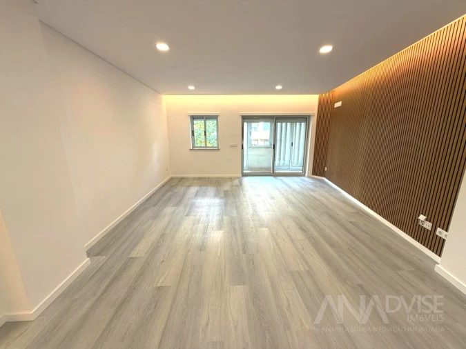 Apartamento T3 para Venda em Viseu Foto 1