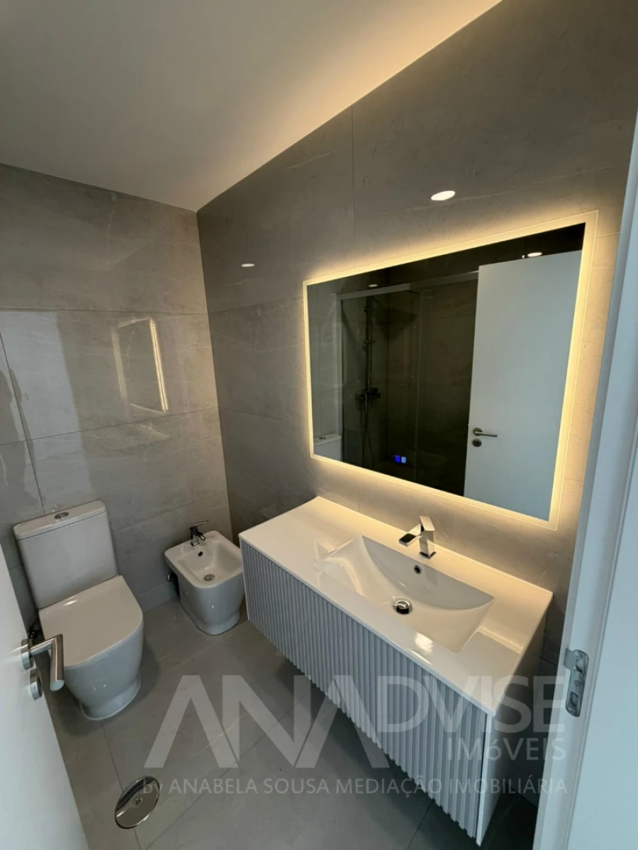 Apartamento T3 para Venda em Viseu Foto 13