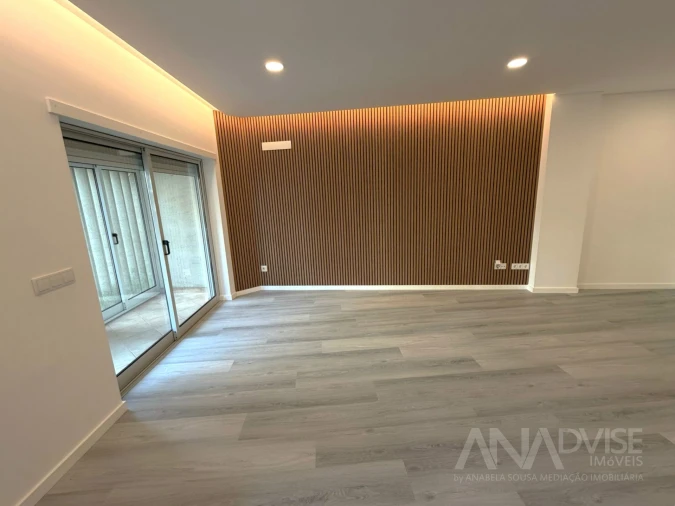 Apartamento T3 para Venda em Viseu Foto 3