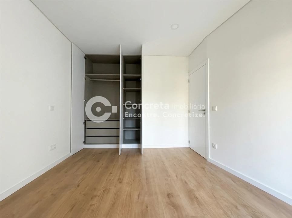 Apartamento T1 para Venda em Tamel (São Verissimo) Foto 6