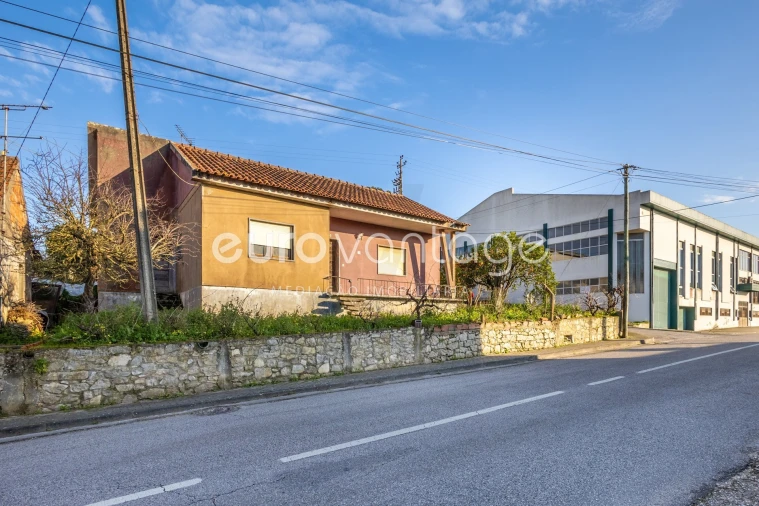 Moradia T3 para Venda em Parceiros e Azoia Foto 8