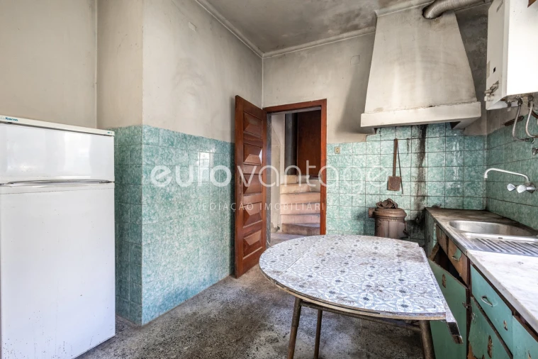 Moradia T3 para Venda em Parceiros e Azoia Foto 9