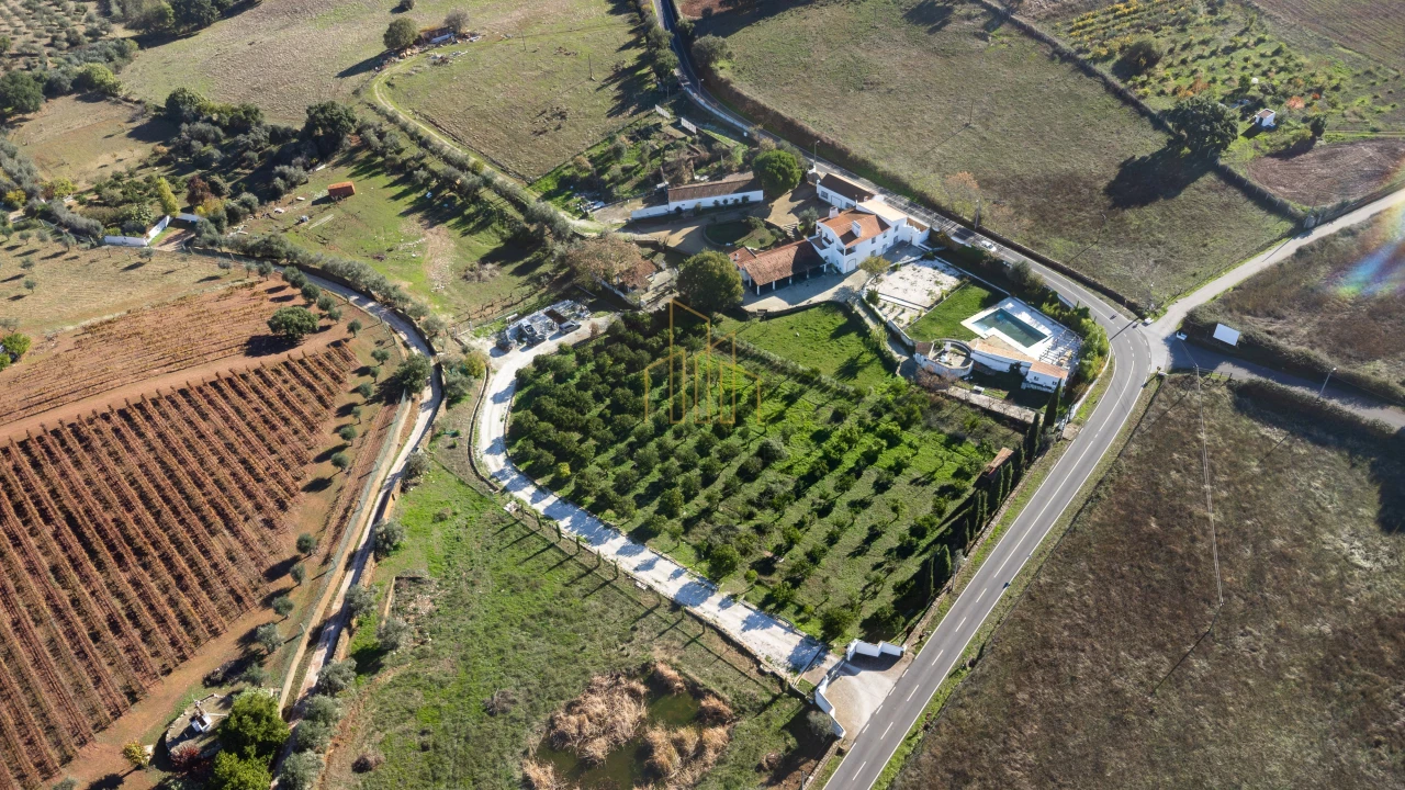 Quinta T5 para Venda em Nossa Senhora da Conceição e São Bartolomeu Foto 4