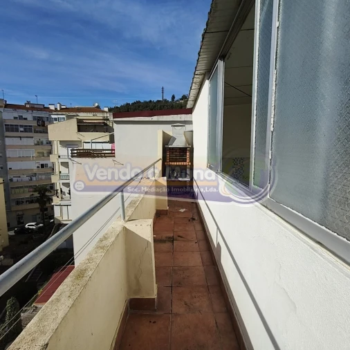 Apartamento T2 para Venda em Vila Franca de Xira Foto 10