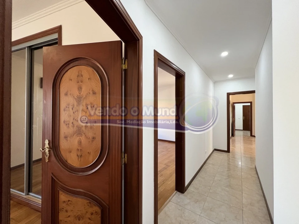 Apartamento T3 para Venda em Samora Correia Foto 19