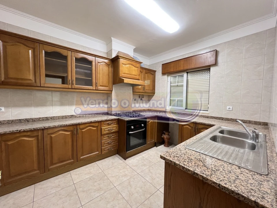 Apartamento T3 para Venda em Samora Correia Foto 7