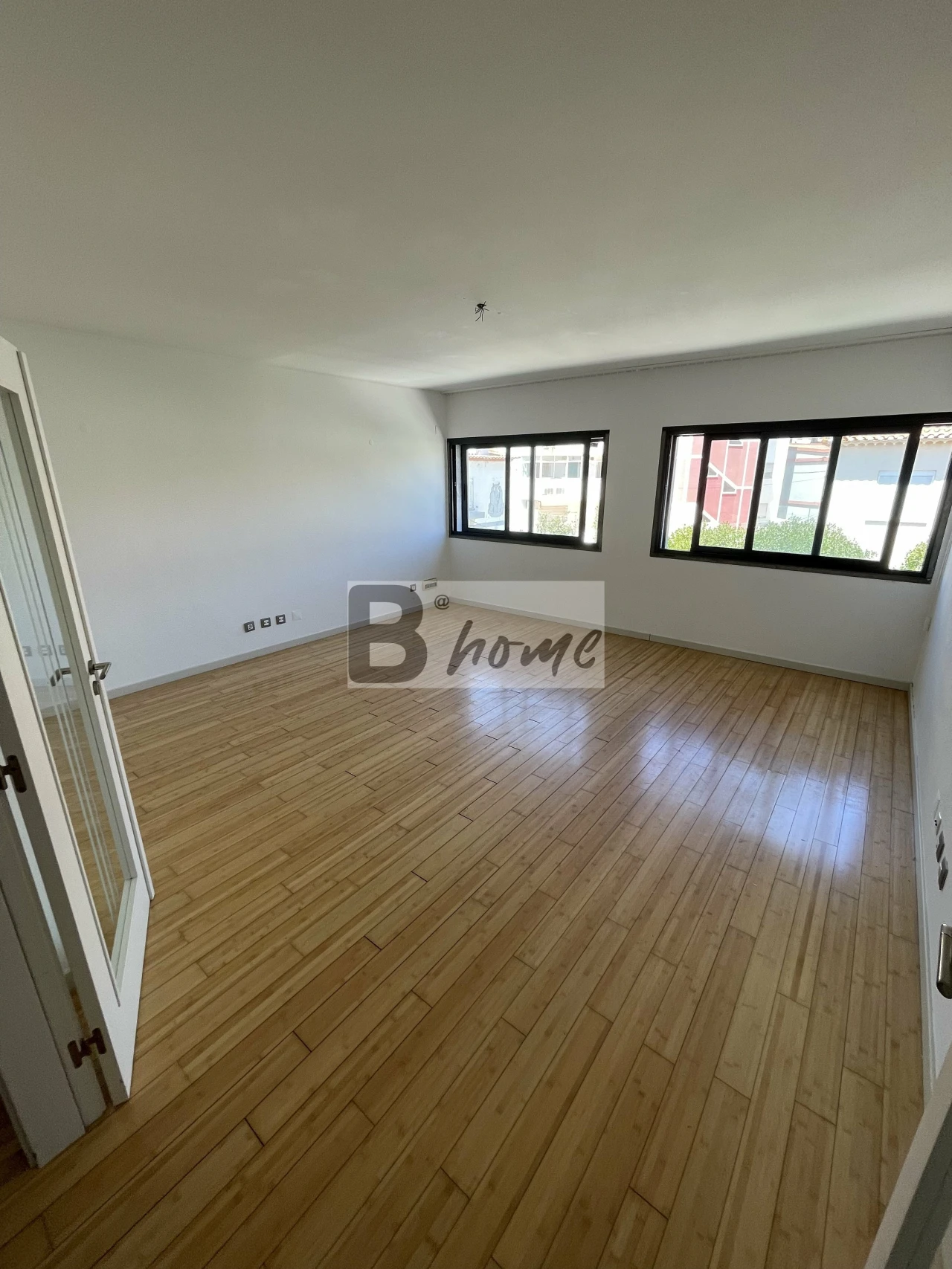Apartamento T2 para Venda em Costa da Caparica Foto 2