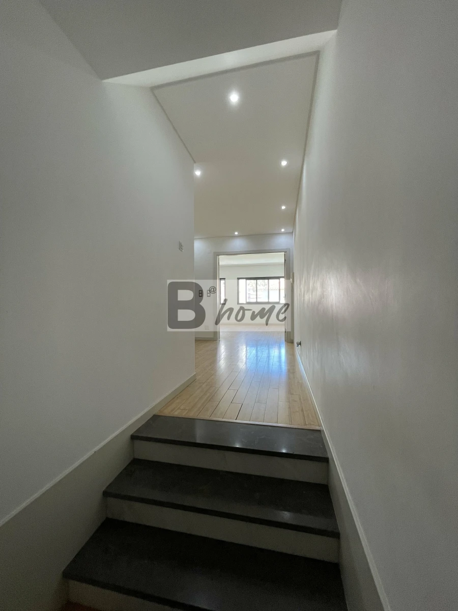 Apartamento T2 para Venda em Costa da Caparica Foto 15