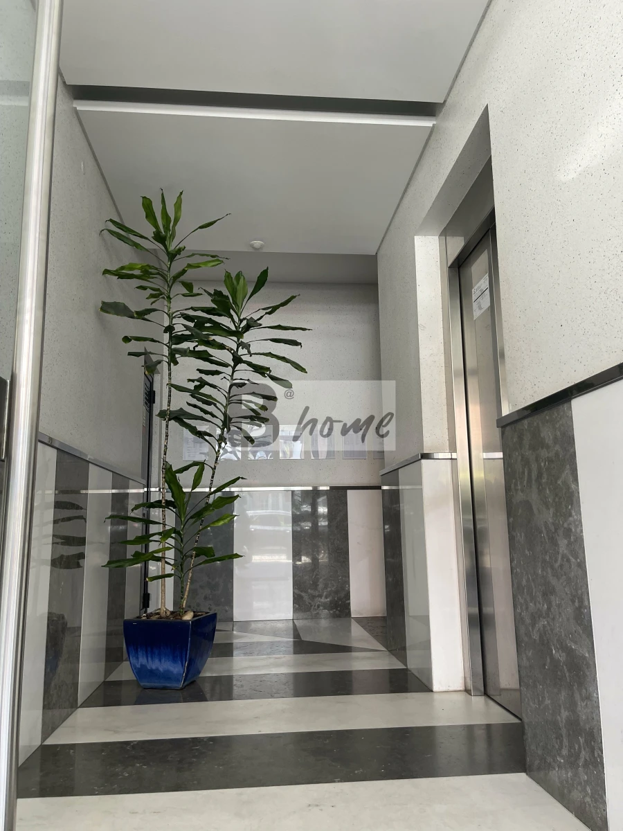 Apartamento T2 para Venda em Costa da Caparica Foto 2