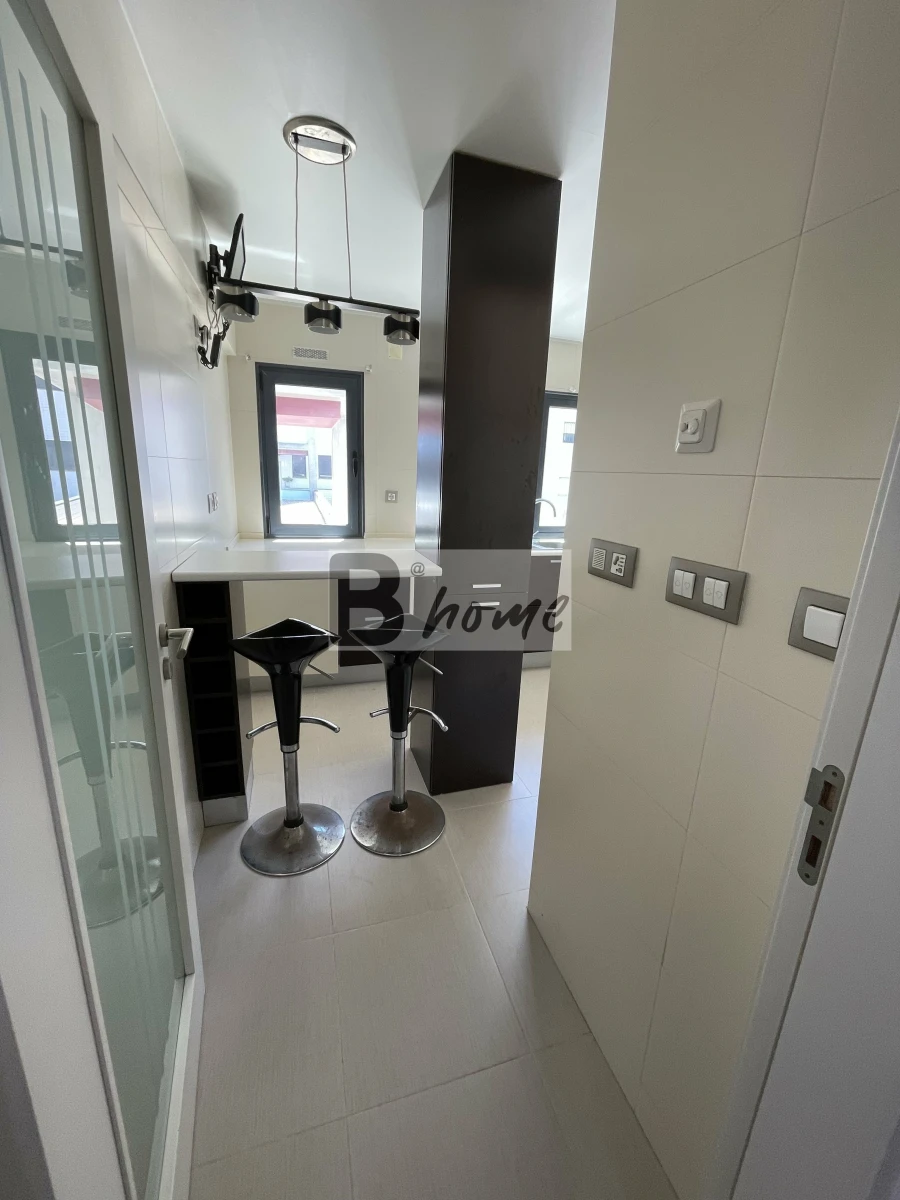 Apartamento T2 para Venda em Costa da Caparica Foto 6