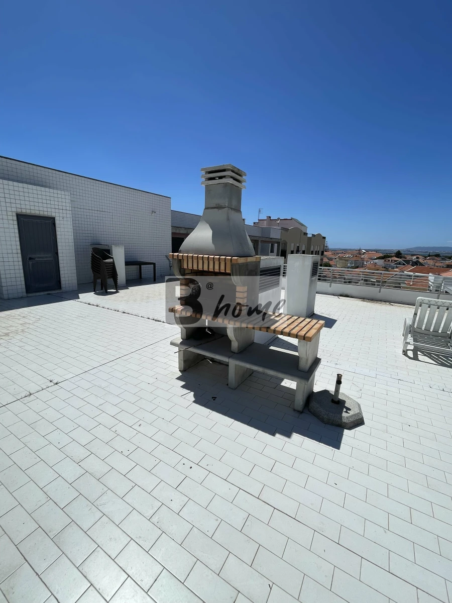 Apartamento T2 para Venda em Costa da Caparica Foto 19