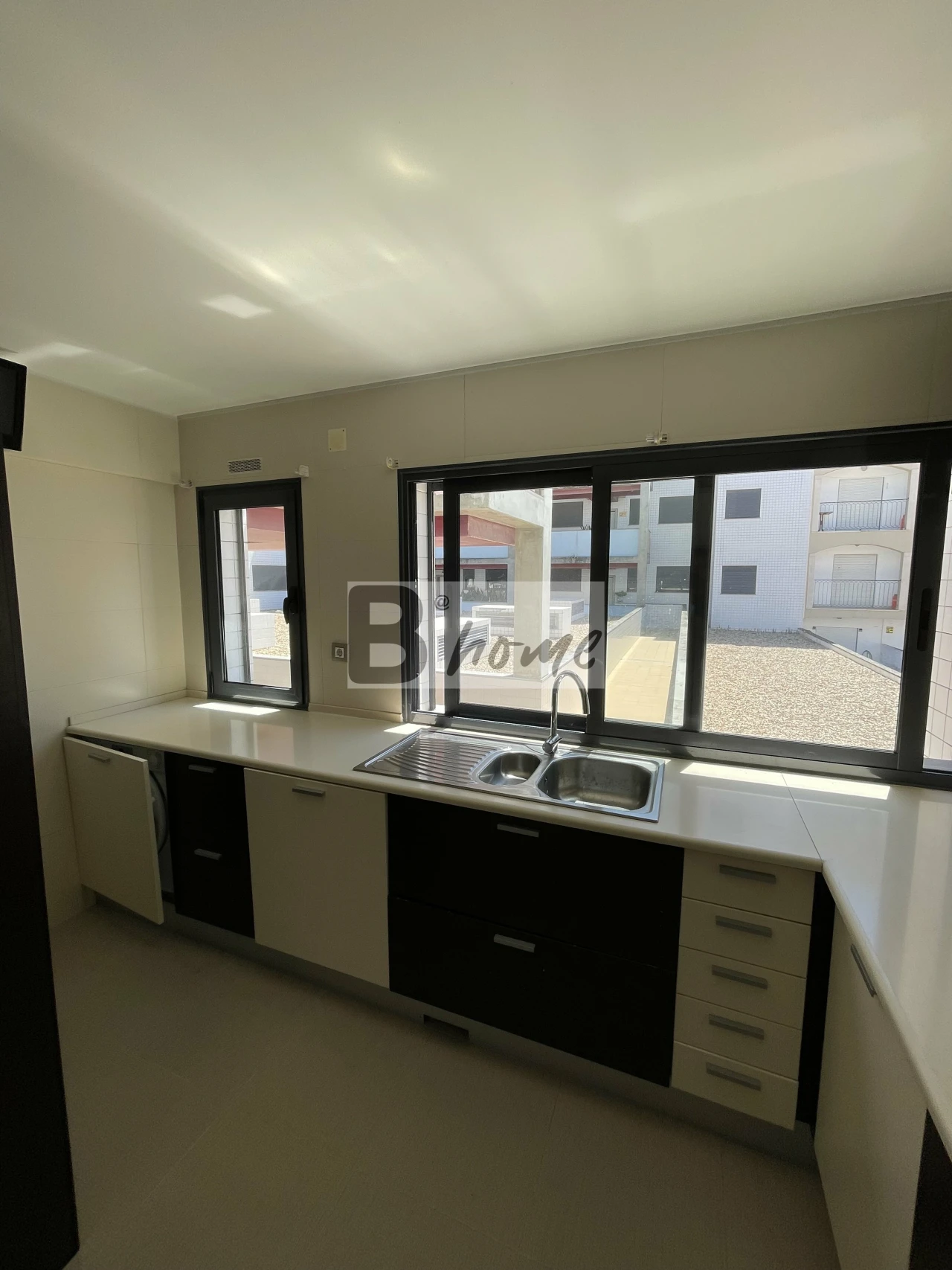Apartamento T2 para Venda em Costa da Caparica Foto 6