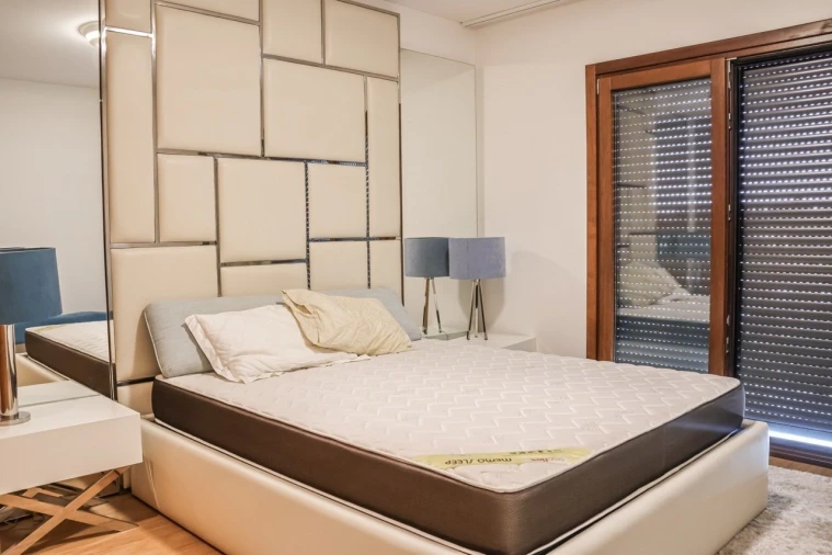 Apartamento T3 para Venda em Sacavém e Prior Velho Foto 8