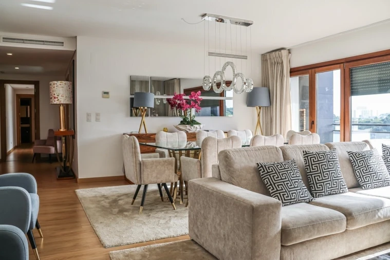 Apartamento T3 para Venda em Sacavém e Prior Velho Foto 5