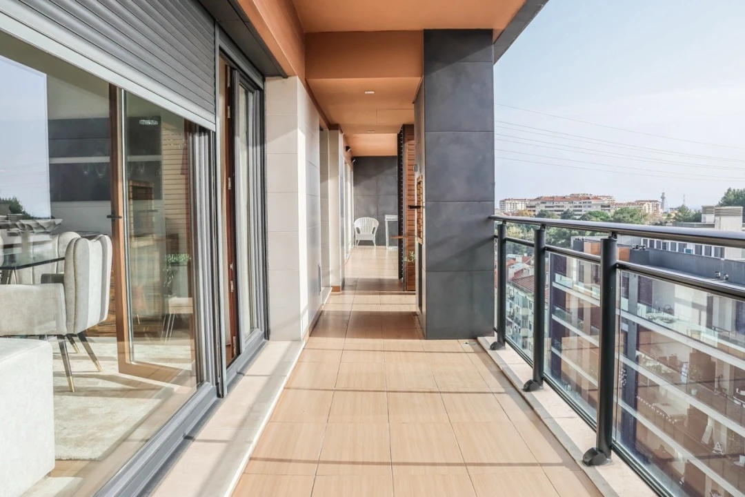 Apartamento T3 para Venda em Sacavém e Prior Velho Foto 15