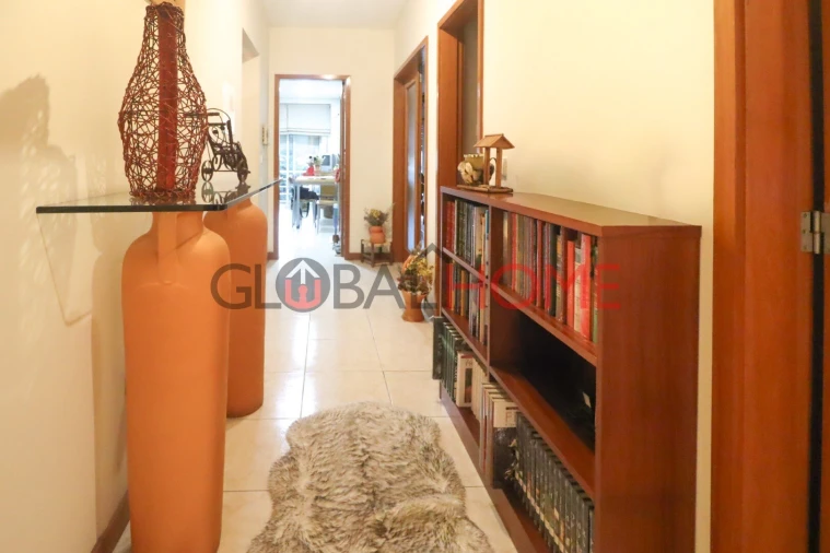 Apartamento T2 para Venda em Fânzeres e São Pedro da Cova Foto 10