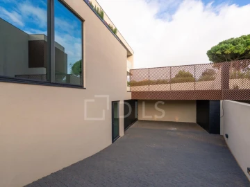 Moradia T5 para Venda em Cascais e Estoril