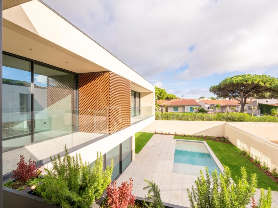 Moradia T5 para Venda em Cascais e Estoril Foto 10