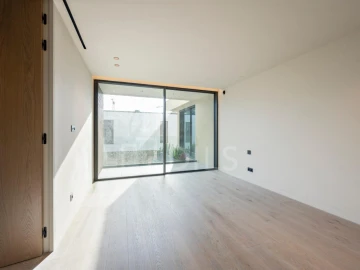 Moradia T5 para Venda em Cascais e Estoril