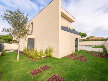 Moradia T5 para Venda em Cascais e Estoril