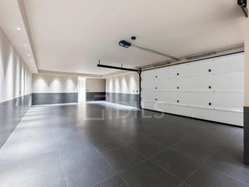 Moradia T5 para Venda em Cascais e Estoril