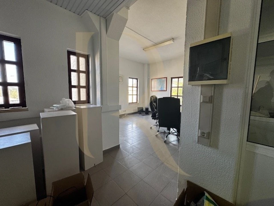 Armazém para Arrendamento em Seixal, Arrentela e Aldeia de Paio Pires Foto 17