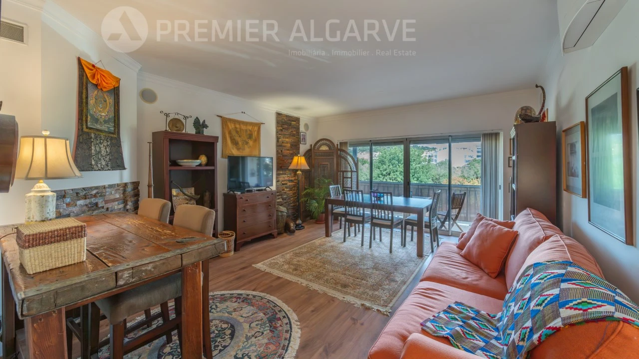 Apartamento T2 para Venda em São Brás de Alportel Foto 2