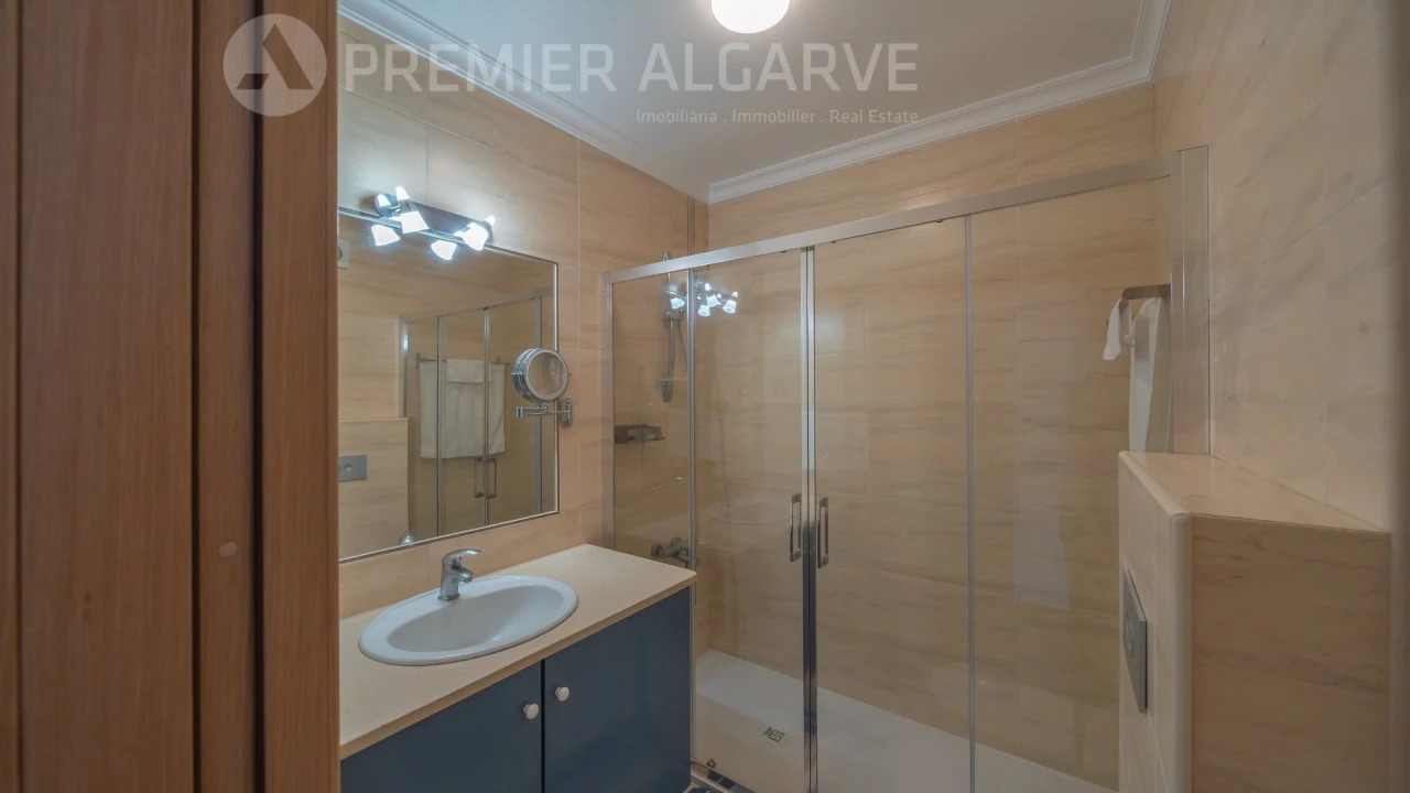 Apartamento T2 para Venda em São Brás de Alportel Foto 18