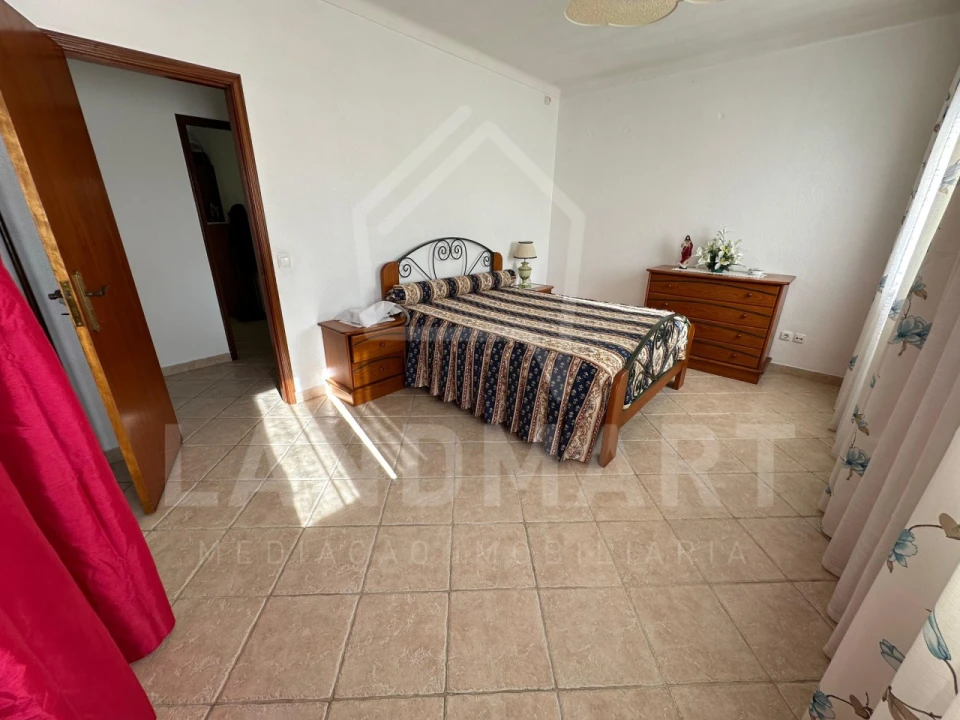 Moradia T2 para Venda em Benedita Foto 15