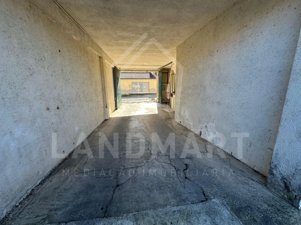 Moradia T2 para Venda em Benedita Foto 26