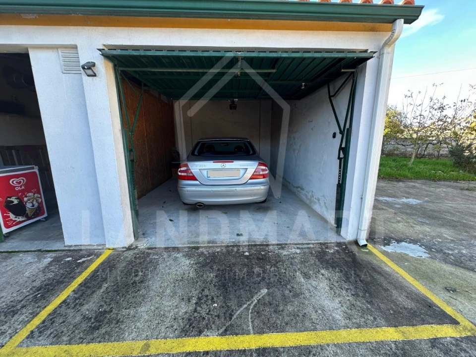 Moradia T2 para Venda em Benedita Foto 28