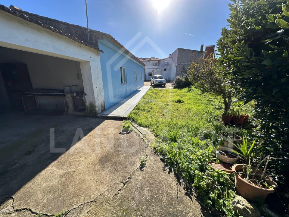 Moradia T2 para Venda em Benedita Foto 29