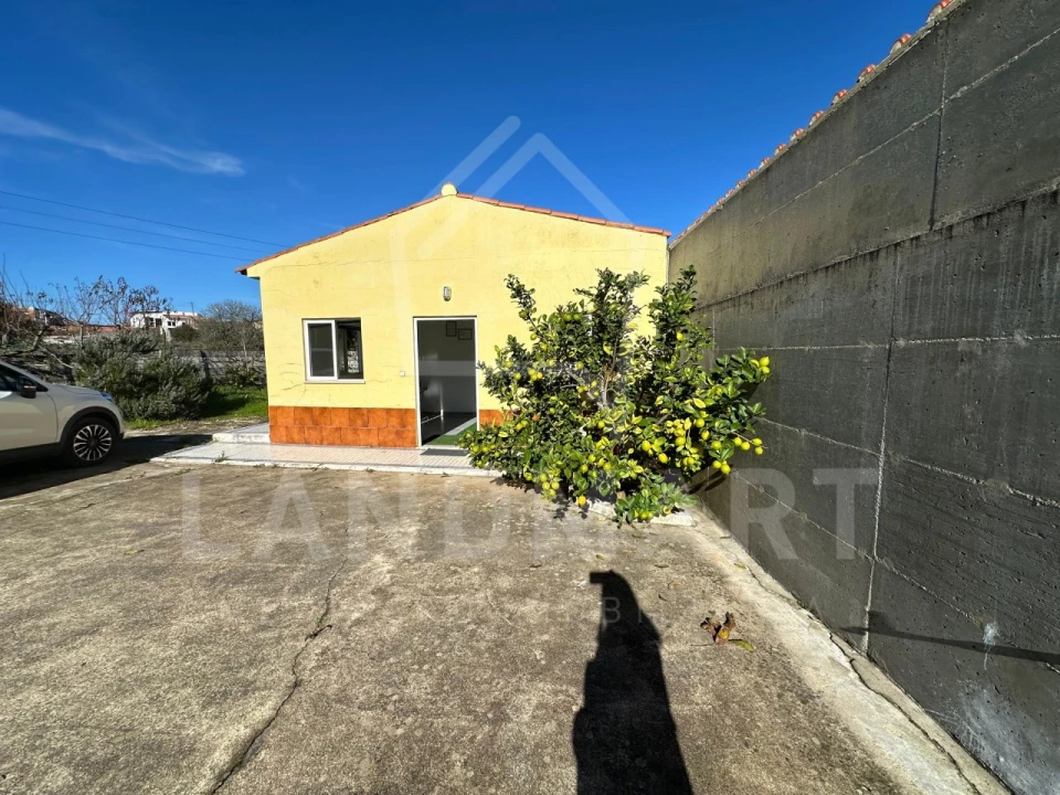 Moradia T2 para Venda em Benedita Foto 34