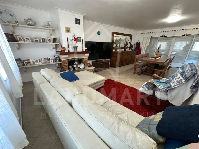 Moradia T2 para Venda em Benedita Foto 7